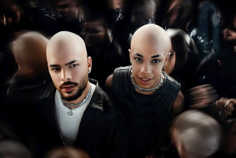 Pedro Sampaio e MC Tato ficam carecas no clipe de ‘Joia Rara’