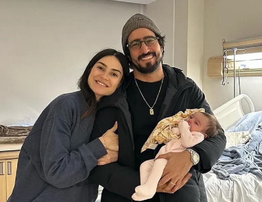 Thaila Ayala compartilha momentos no hospital após cirurgia da filha caçul