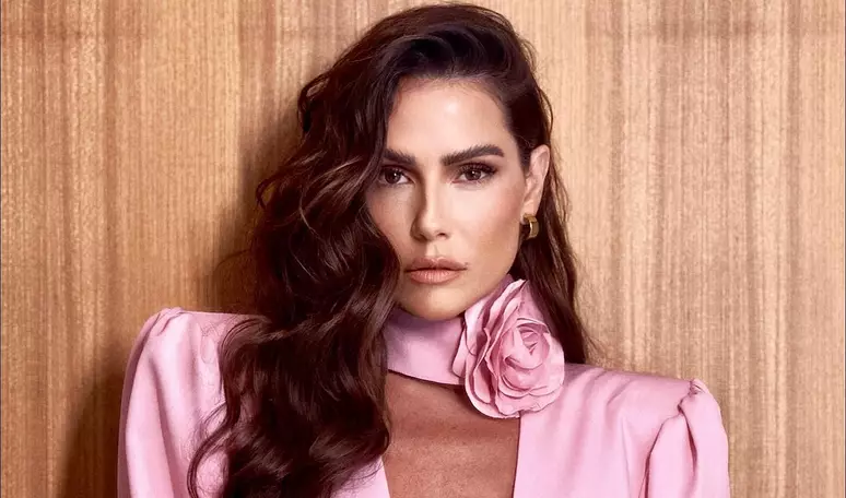 Deborah Secco