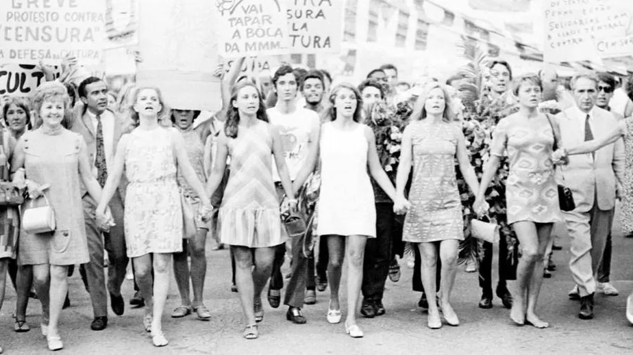 Leila Diniz em foto histórica