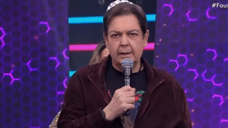 Faustão segue se recuperando após cirurgia