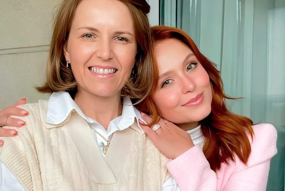 Mãe de Larissa Manoela quebra o silêncio após polêmica