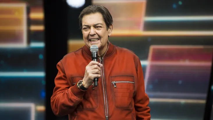 Faustão consegue um coração compatível e passa por cirurgia