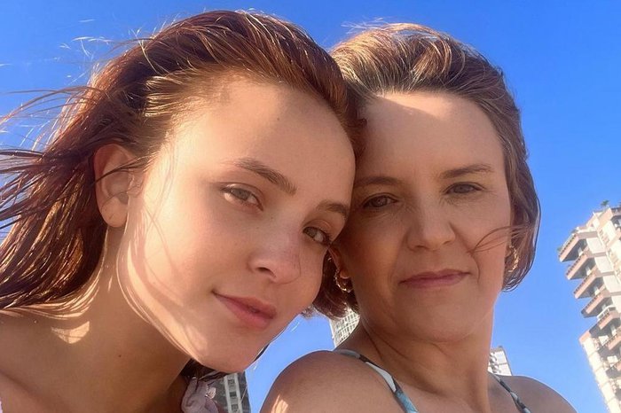Silvana Taques, mãe de Larissa Manoela, pode ser investigada por intolerância religiosa
