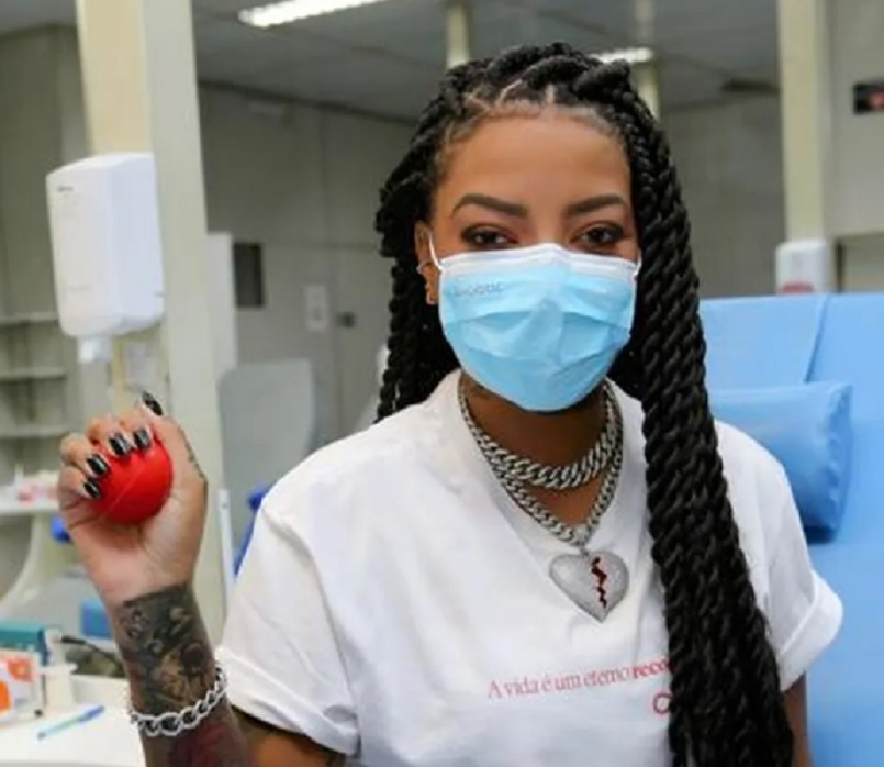 Ludmilla lamenta projeto de doação de sangue barrado