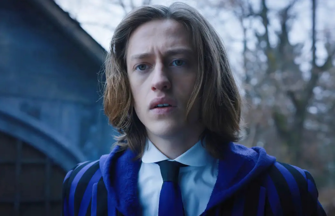 ‘Wandinha’: Percy Hynes White é demitido da 2ª temporada após polêmicas, diz jornal