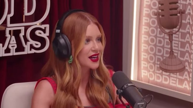 Marina Ruy Barbosa diz que era o "patinho feio" na escola