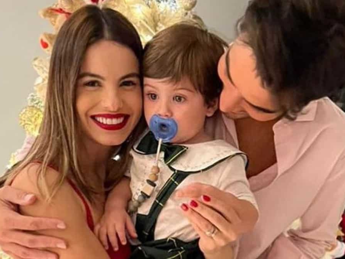 Sthefany Brito ficou aflita com a internação do filho