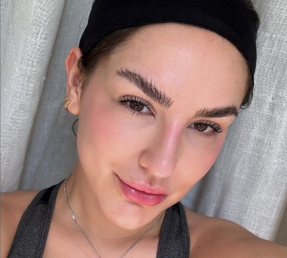 Kéfera revê entrevista polêmica no ‘Encontro’ e se desculpa