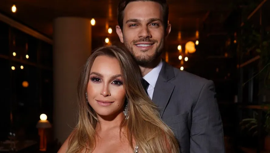 Carla e Felipe chegaram a ficar noivos