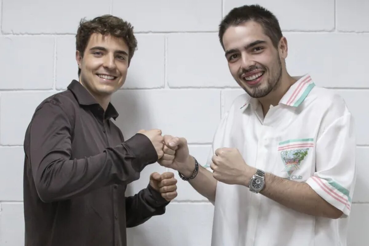 João Silva e João Augusto fazem história no Domingão