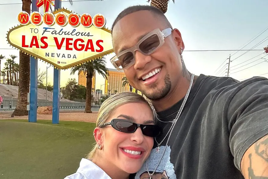Lore e Léo Santana viajam pelos EUA