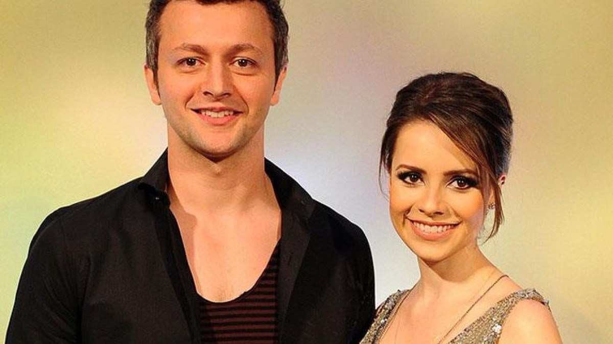 Sandy e Lucas Lima retornam após turnê na Europa