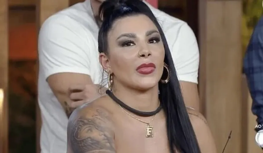 Jenny Miranda se envolveu na confusão de saída de Rachel de 'A Fazenda'