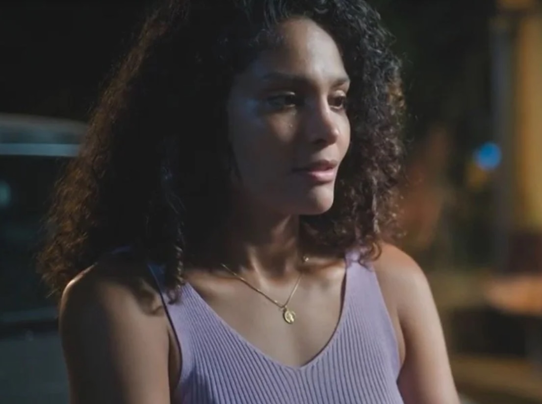 ‘Terra e Paixão’: Aline engravida de Caio e entra em desespero