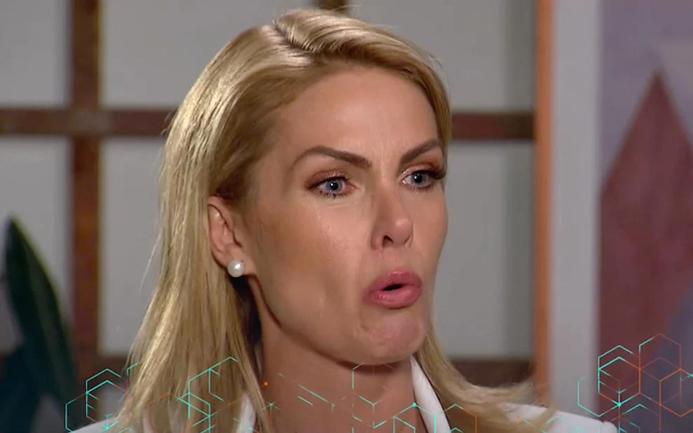 Ana Hickmann chora ao relembrar agressão do marido