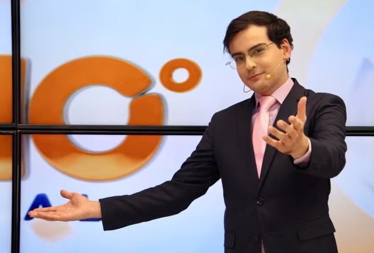 Dudu Camargo provoca SBT ao estrear em outra emissora