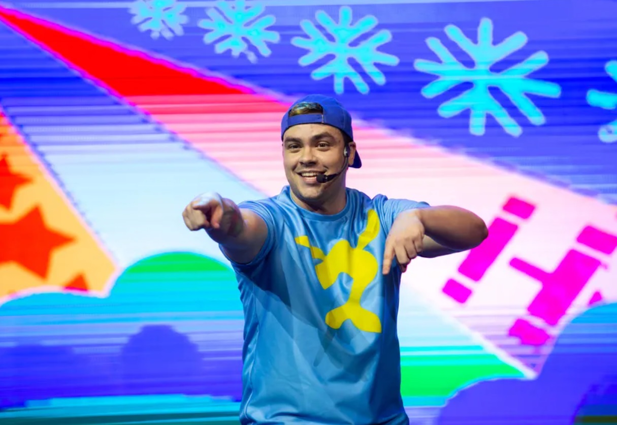 Luccas Neto ataca produtora após confusão em show