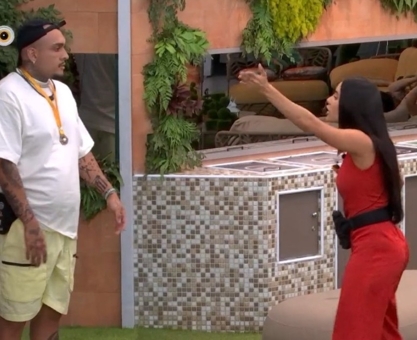 'BBB 24': Bin Laden e Isabelle têm discussão tensa pós-formação de Paredão