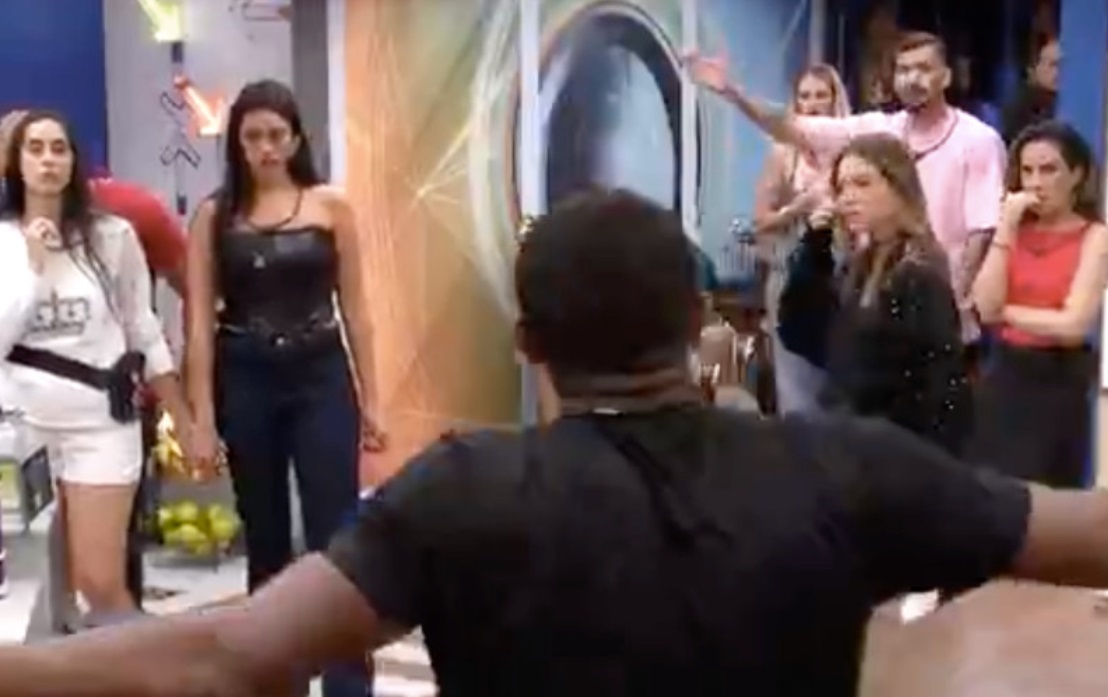 'BBB 24': Davi e Nizam têm intensa discussão após formação do Paredão