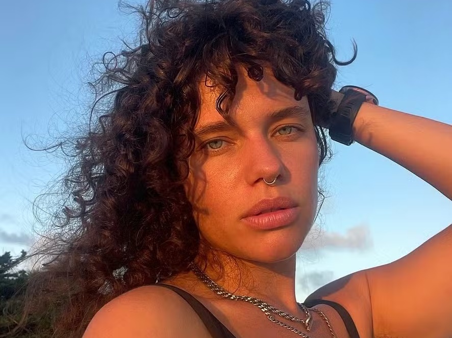 Bruna Linzmeyer é assaltada no Rio.