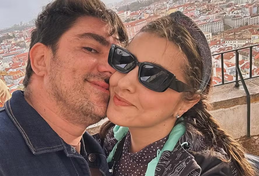 Marcelo Adnet nega ter traído Patrícia