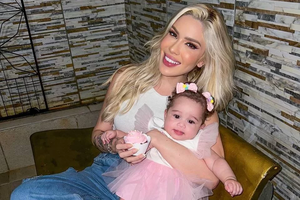 Karoline Lima e Éder Militão repercutem na web